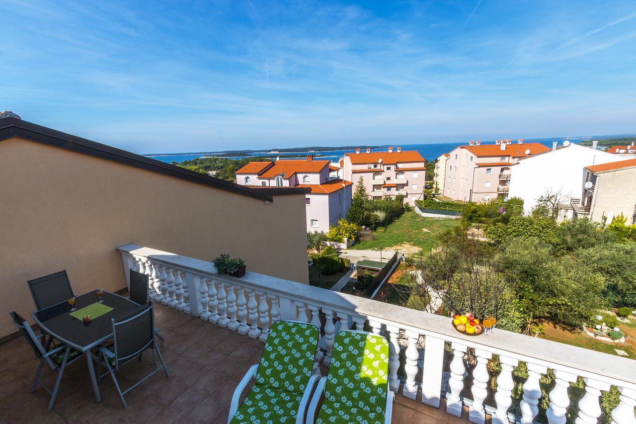 Dejana Apartment