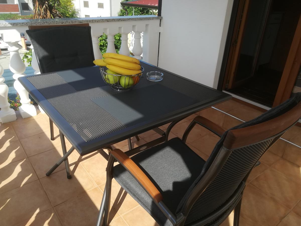 Apartment Dejana Stinjan